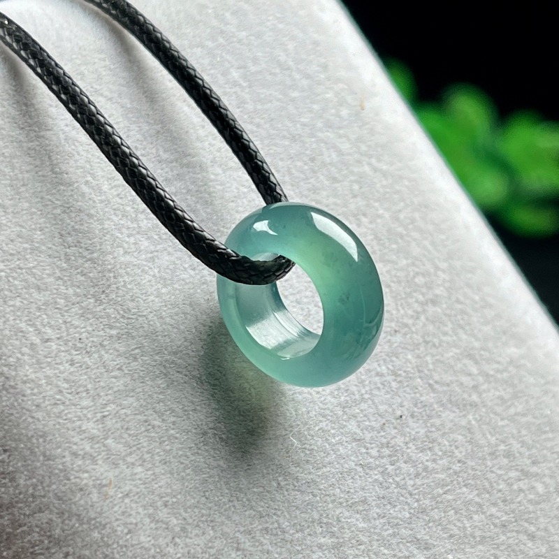 Jewelry & Watches Ltd - Natuurlijke smaragd blauw water gelukskraal ring