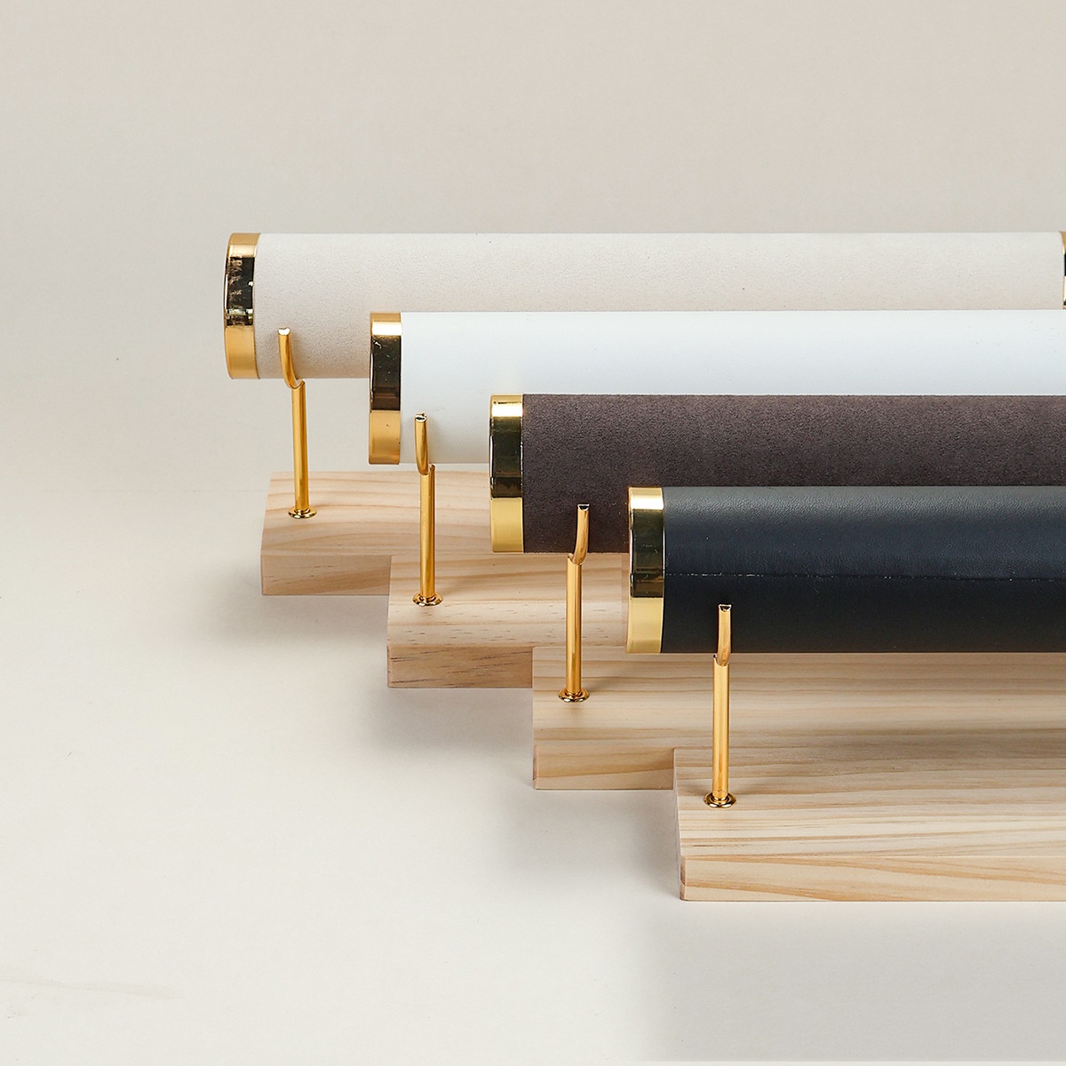 Massief houten sieradenstandaa - Jewelry And Watches Exhibition recensie en prijs