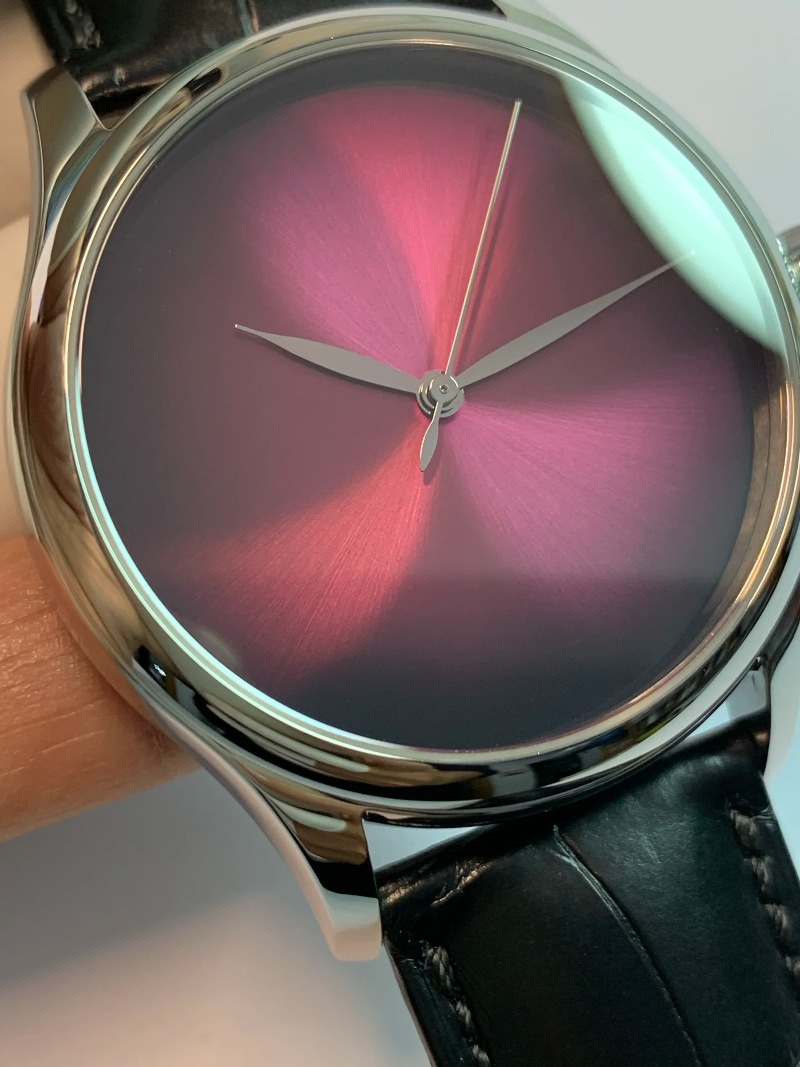 Woordeloos boek, Zwitsers fijn - Jewellery Watch recensie en prijs