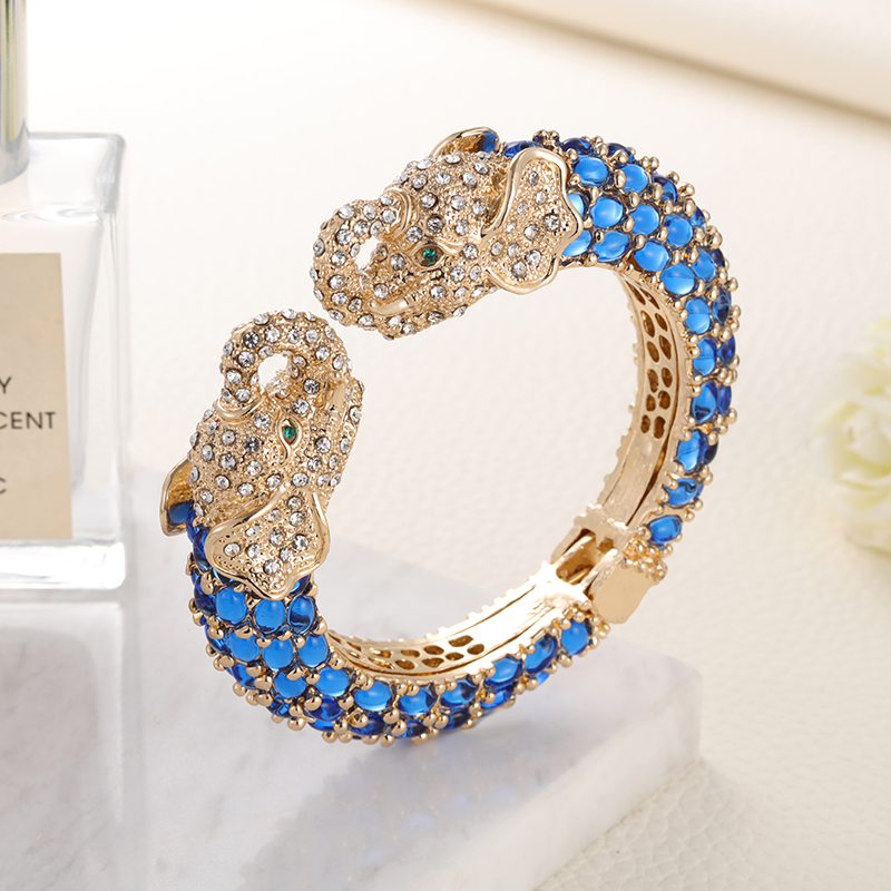Sally 'S Paradijs Hars Kleurri - Paradise Jewelry & Watches Llc Miami Photos recensie en prijs